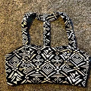 Forever 21 Crop Top Size M